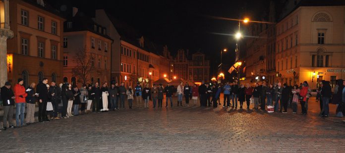 różaniec fronttt.jpg